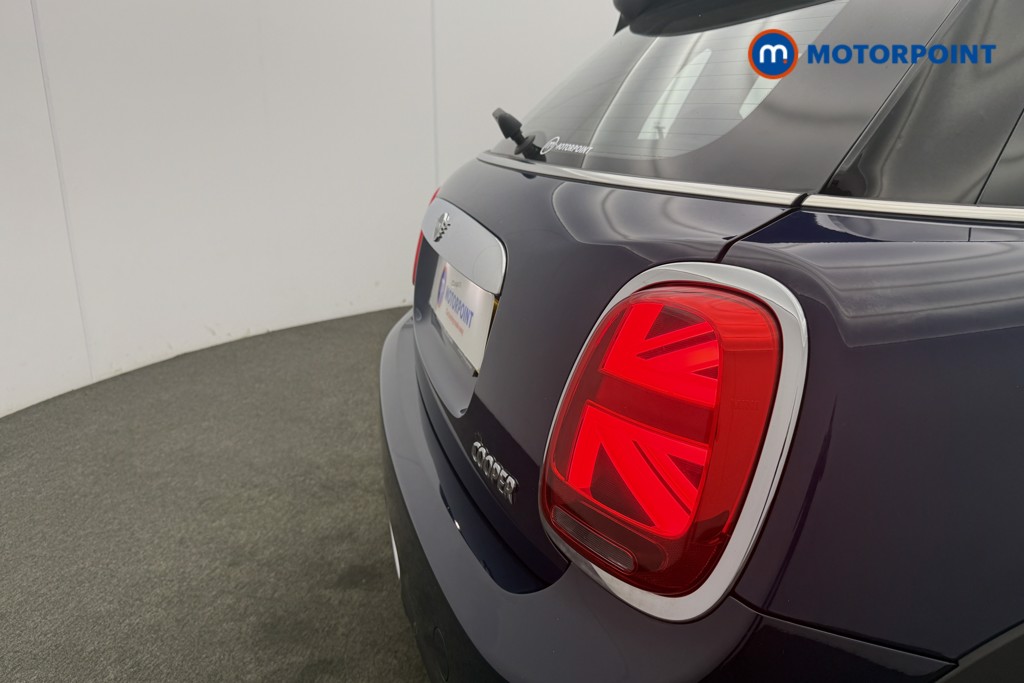 Mini Hatchback Cooper Manual Petrol Hatchback - Stock Number (1565109) - 24th supplementary image