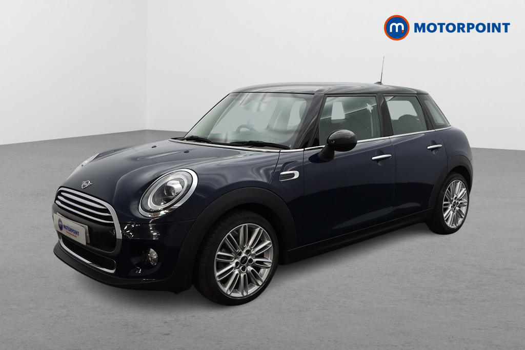 Mini Hatchback Cooper Manual Petrol Hatchback - Stock Number (1565109) - Passenger side front corner