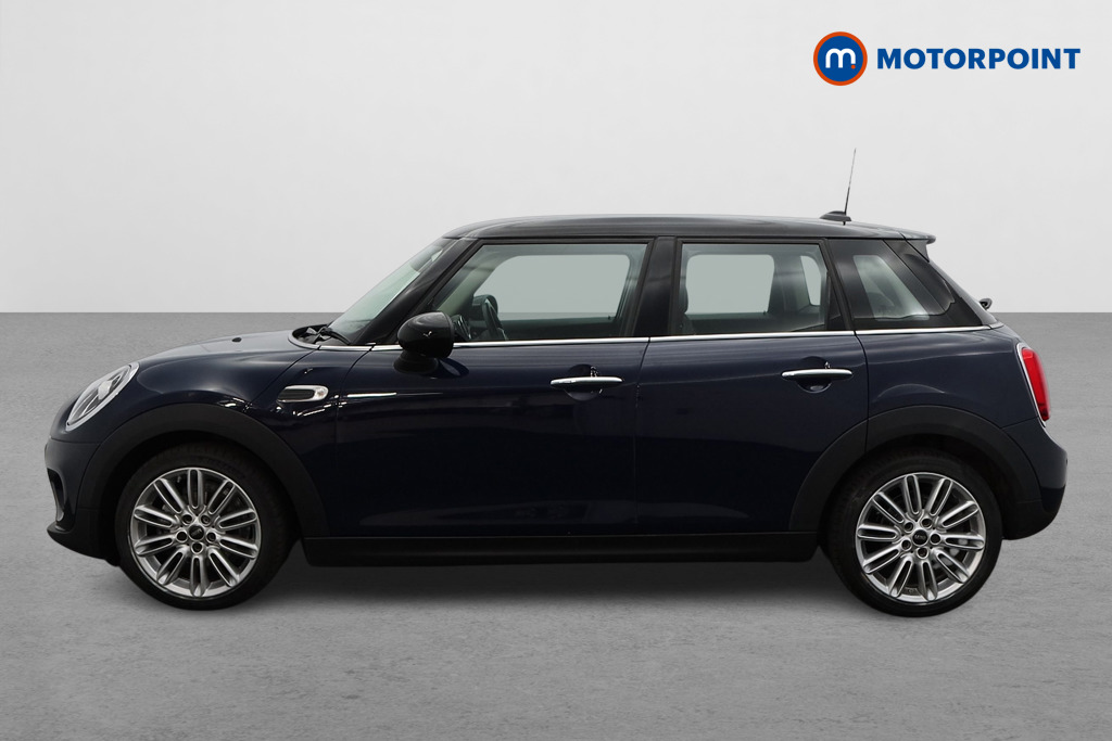 Mini Hatchback Cooper Manual Petrol Hatchback - Stock Number (1565109) - Passenger side