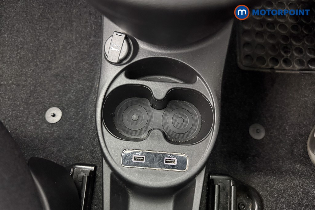 Fiat 500 1.0 Mild Hybrid 3Dr Manual Petrol-Electric Hybrid Hatchback - Stock Number (1565263) - 6th supplementary image