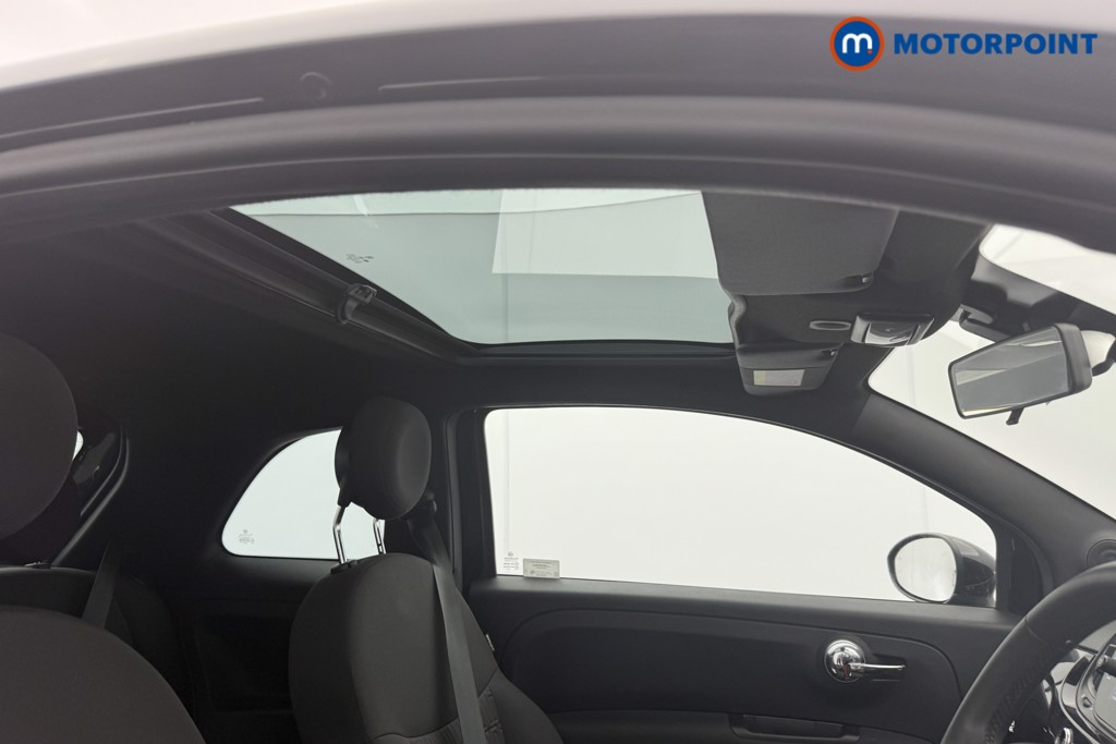 Fiat 500 1.0 Mild Hybrid 3Dr Manual Petrol-Electric Hybrid Hatchback - Stock Number (1565263) - 11th supplementary image