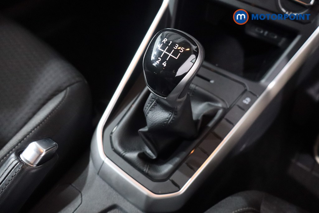 Volkswagen Polo Life Manual Petrol Hatchback - Stock Number (1565389) - 14th supplementary image