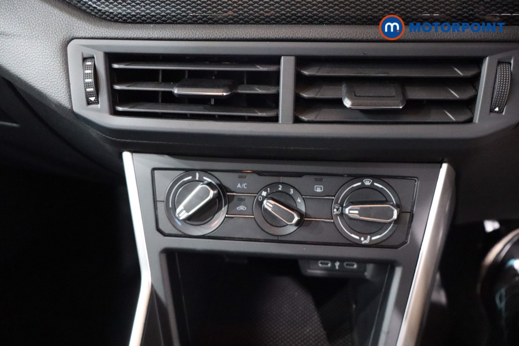 Volkswagen Polo Life Manual Petrol Hatchback - Stock Number (1565389) - 17th supplementary image