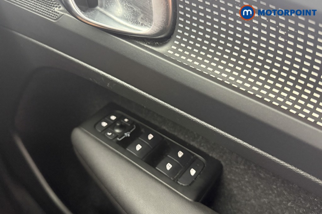 Volvo Xc40 R Design Automatic Petrol SUV - Stock Number (1565487) - 10th supplementary image