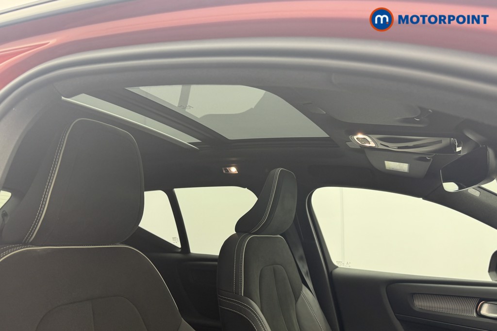 Volvo Xc40 R Design Automatic Petrol SUV - Stock Number (1565487) - 12th supplementary image