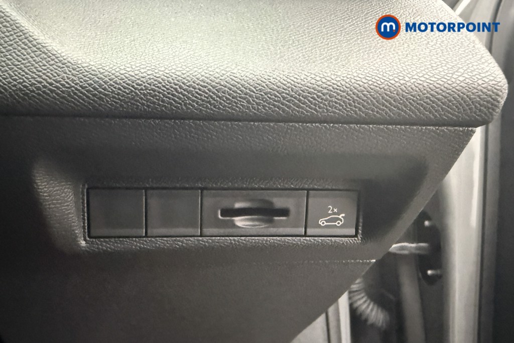 Peugeot 408 GT Automatic Petrol Hatchback - Stock Number (1565525) - 16th supplementary image