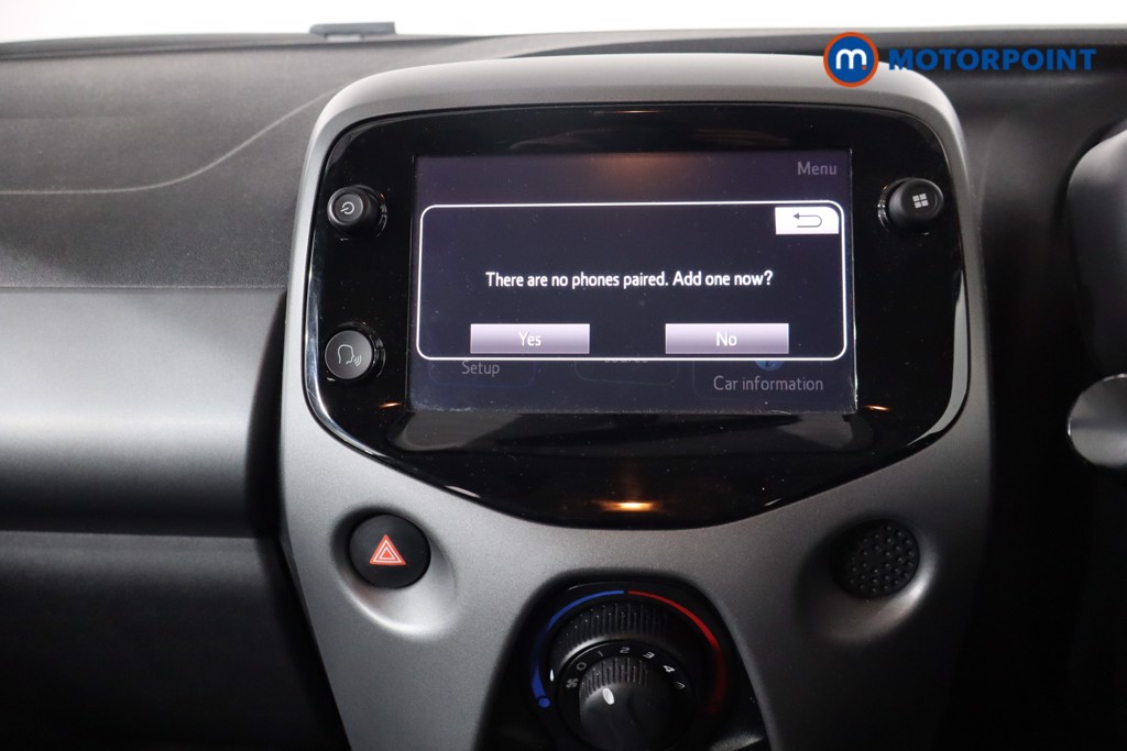 Toyota Aygo X-Play Manual Petrol Hatchback - Stock Number (1565623) - 2nd supplementary image