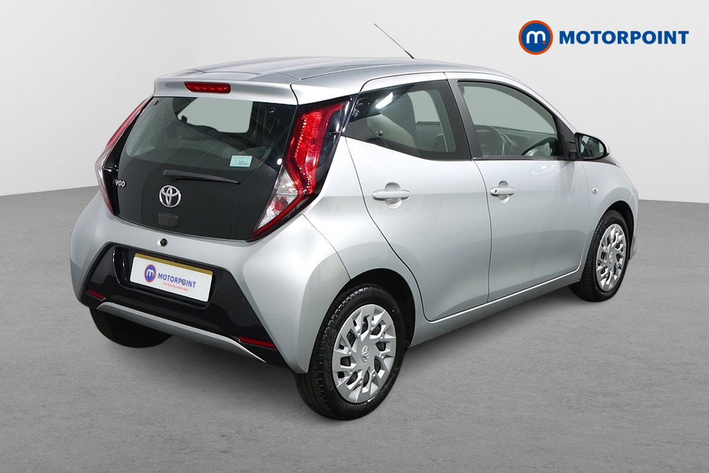 Toyota Aygo X-Play Manual Petrol Hatchback - Stock Number (1565623) - Drivers side rear corner