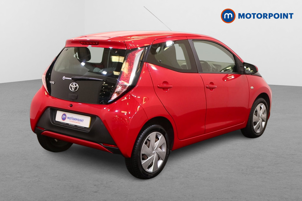 Toyota Aygo X-Play Manual Petrol Hatchback - Stock Number (1565697) - Drivers side rear corner