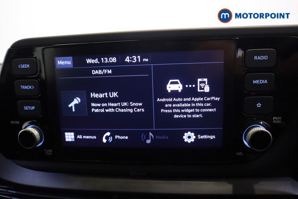 Hyundai Bayon Se Connect Automatic Petrol-Electric Hybrid SUV - Stock Number (1565770) - 2nd supplementary image