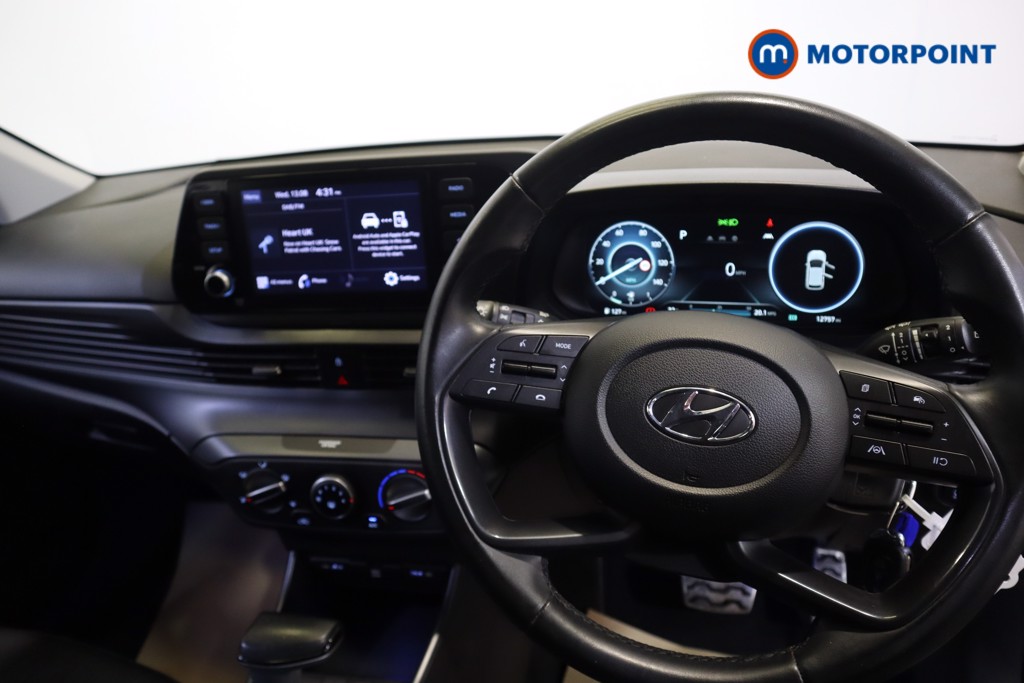 Hyundai Bayon Se Connect Automatic Petrol-Electric Hybrid SUV - Stock Number (1565770) - 1st supplementary image