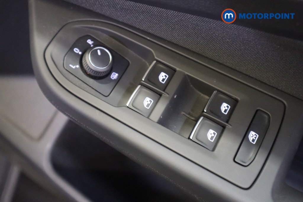 Volkswagen Golf Life Manual Petrol Hatchback - Stock Number (1565849) - 9th supplementary image
