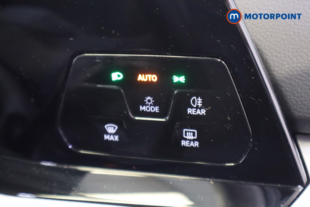 Volkswagen Golf Life Manual Petrol Hatchback - Stock Number (1565849) - 10th supplementary image