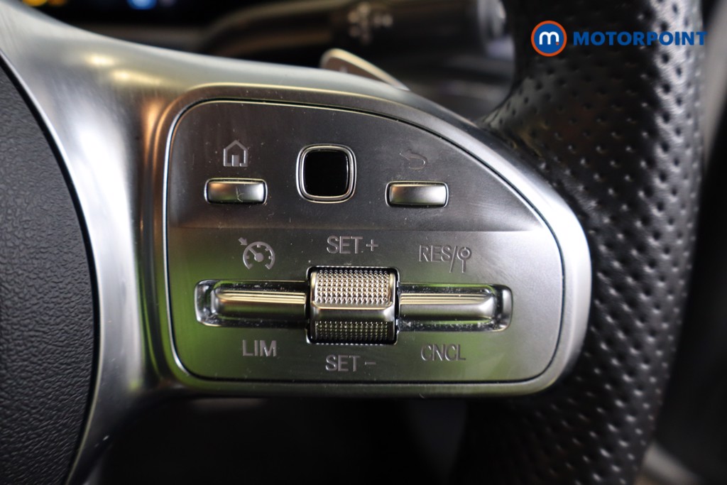 Mercedes-Benz A Class Amg Line Executive Edition Automatic Petrol Hatchback - Stock Number (1566012) - 14th supplementary image