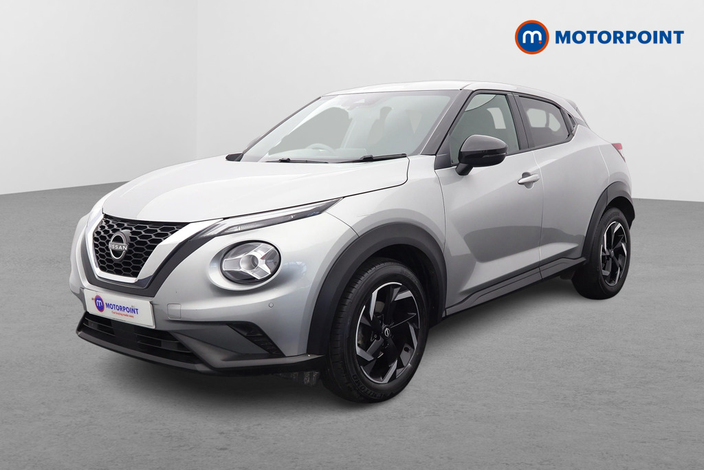 Nissan Juke N-Connecta Manual Petrol SUV - Stock Number (1566087) - Passenger side front corner