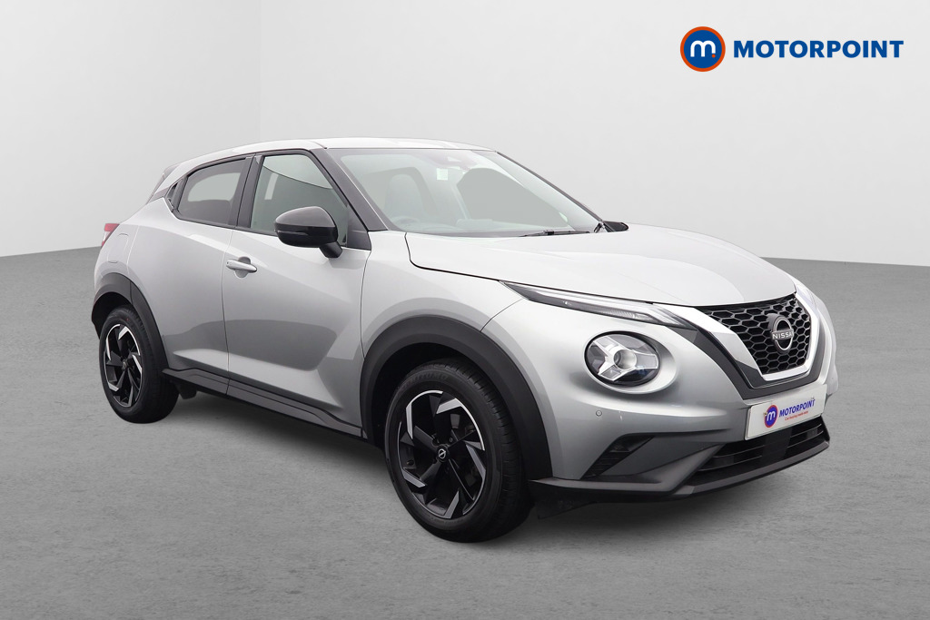 Nissan Juke N-Connecta Manual Petrol SUV - Stock Number (1566087) - Drivers side front corner