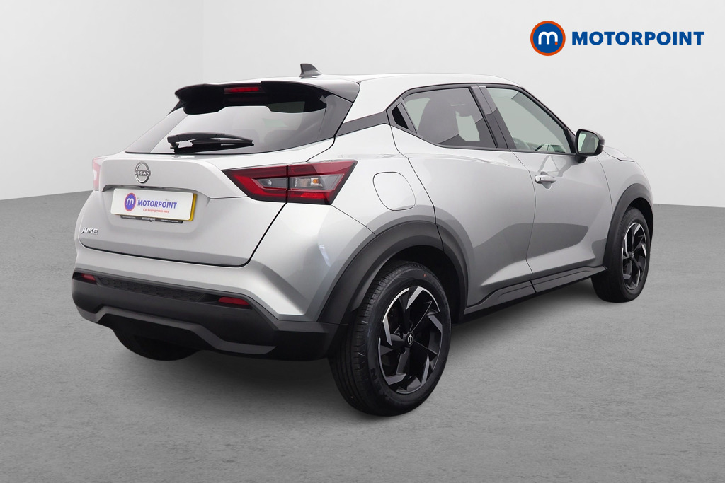 Nissan Juke N-Connecta Manual Petrol SUV - Stock Number (1566087) - Drivers side rear corner