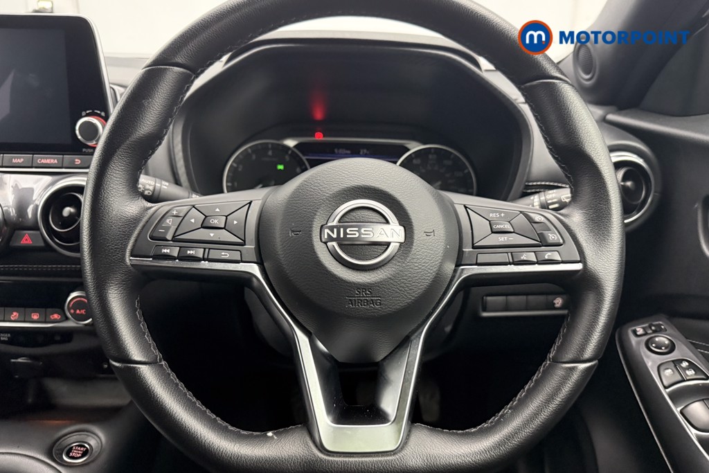 Nissan Juke N-Connecta Manual Petrol SUV - Stock Number (1566093) - 5th supplementary image