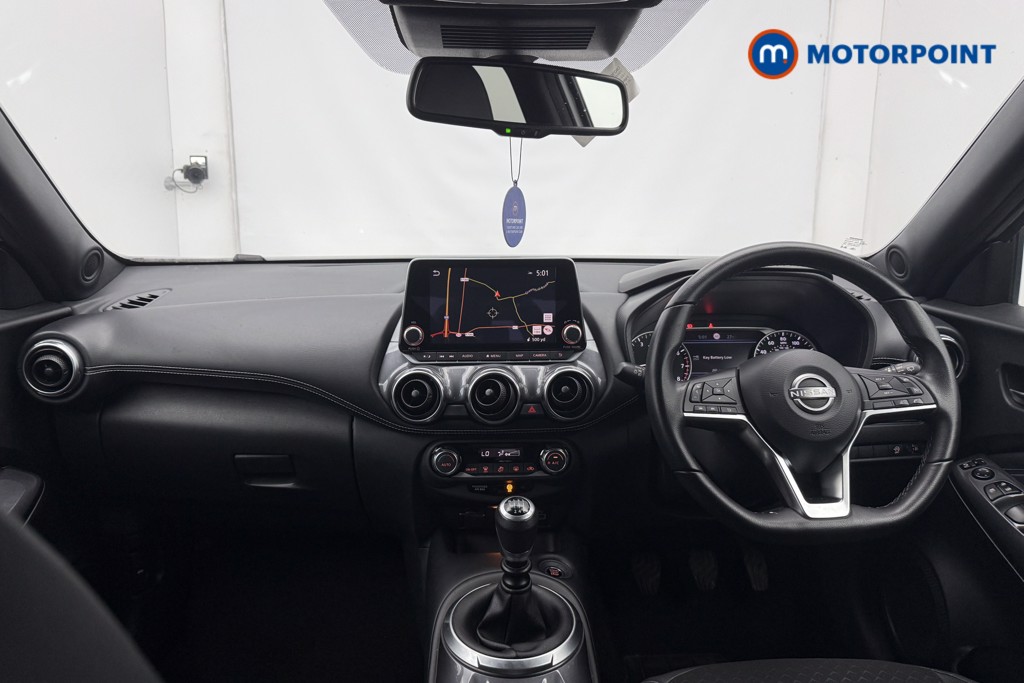 Nissan Juke N-Connecta Manual Petrol SUV - Stock Number (1566093) - 1st supplementary image