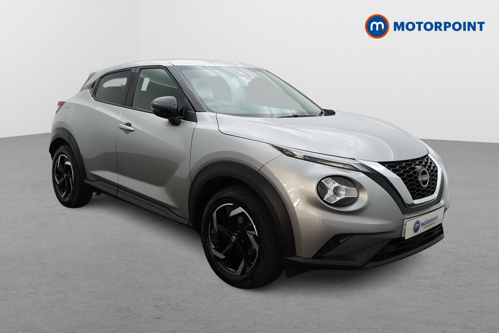 Nissan Juke N-Connecta Manual Petrol SUV - Stock Number (1566093) - Drivers side front corner