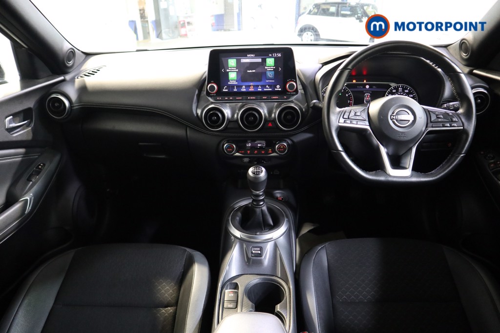 Nissan Juke N-Connecta Manual Petrol SUV - Stock Number (1566115) - 1st supplementary image