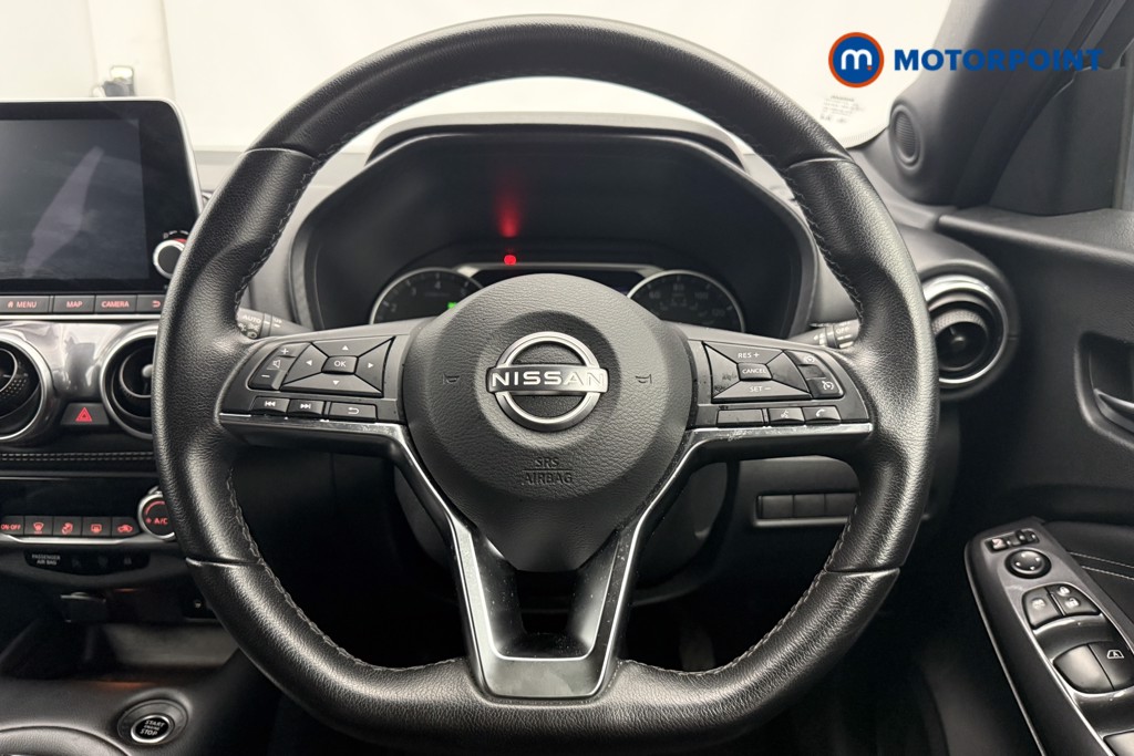 Nissan Juke N-Connecta Manual Petrol SUV - Stock Number (1566117) - 5th supplementary image