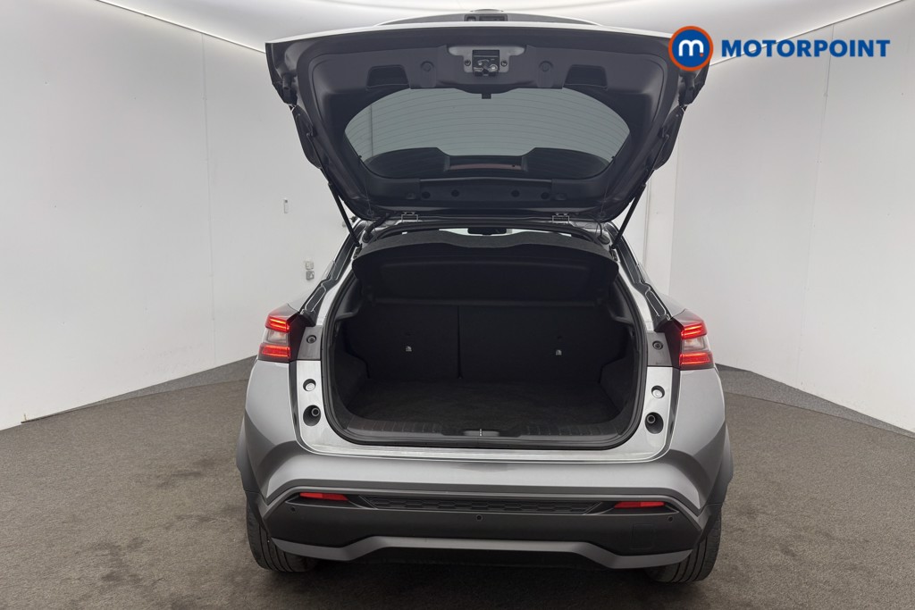 Nissan Juke N-Connecta Manual Petrol SUV - Stock Number (1566117) - 21st supplementary image