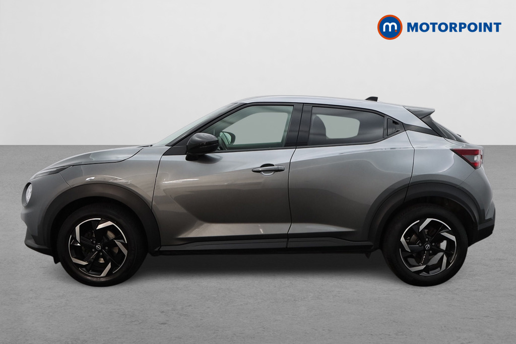 Nissan Juke N-Connecta Manual Petrol SUV - Stock Number (1566117) - Passenger side
