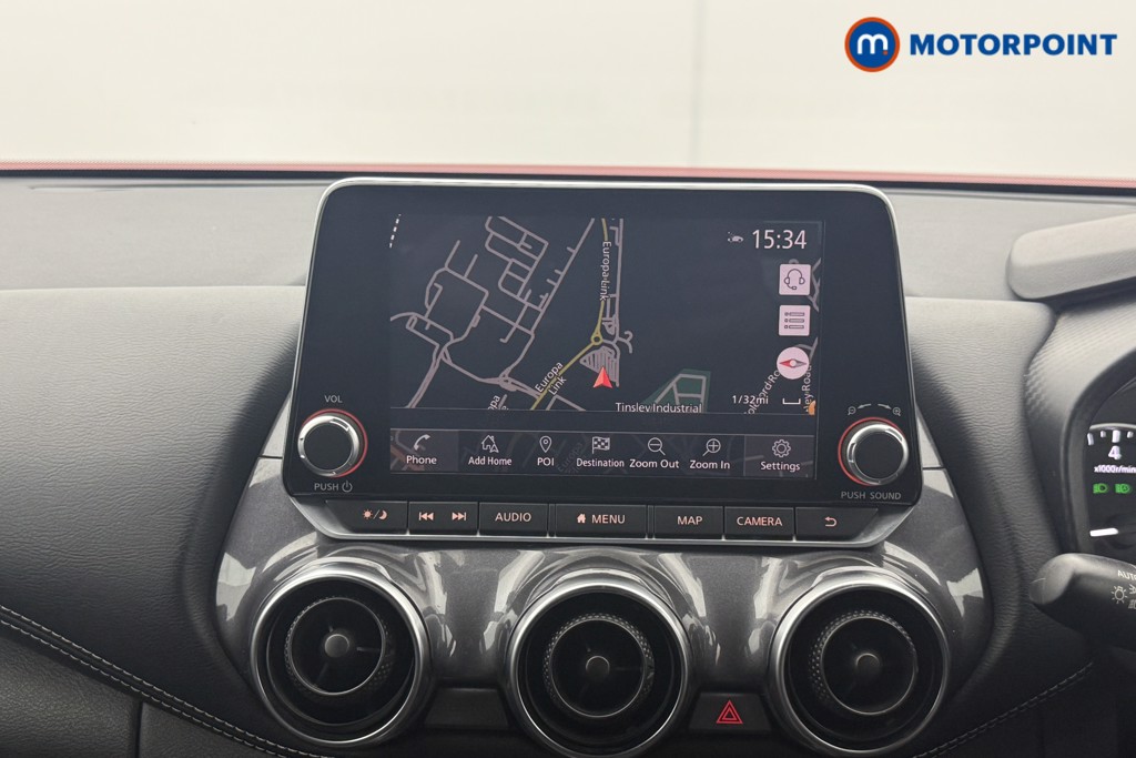 Nissan Juke N-Connecta Manual Petrol SUV - Stock Number (1566127) - 2nd supplementary image