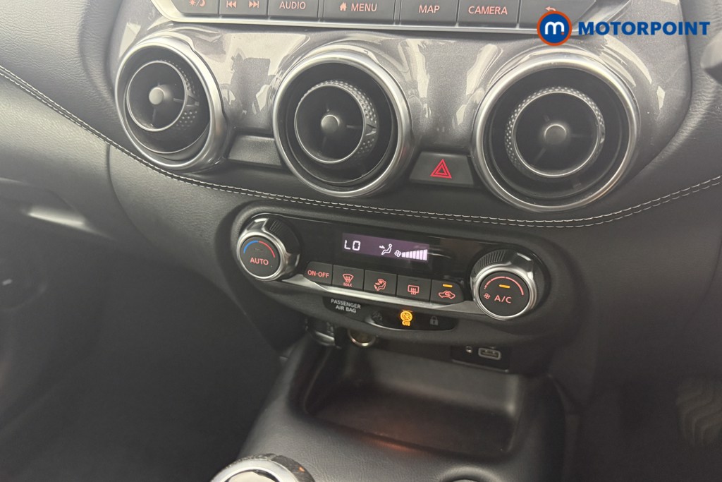 Nissan Juke N-Connecta Manual Petrol SUV - Stock Number (1566127) - 4th supplementary image