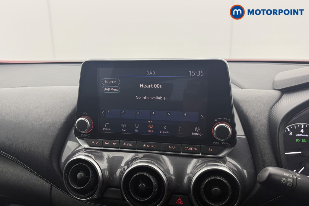 Nissan Juke N-Connecta Manual Petrol SUV - Stock Number (1566127) - 8th supplementary image