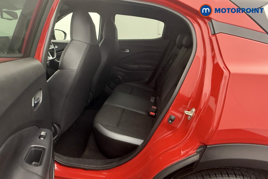 Nissan Juke N-Connecta Manual Petrol SUV - Stock Number (1566127) - 21st supplementary image