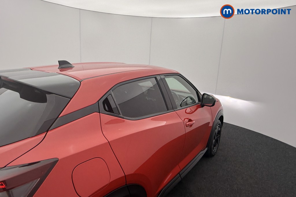 Nissan Juke N-Connecta Manual Petrol SUV - Stock Number (1566127) - 26th supplementary image
