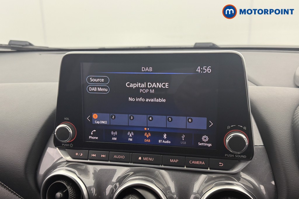 Nissan Juke N-Connecta Manual Petrol SUV - Stock Number (1566130) - 6th supplementary image