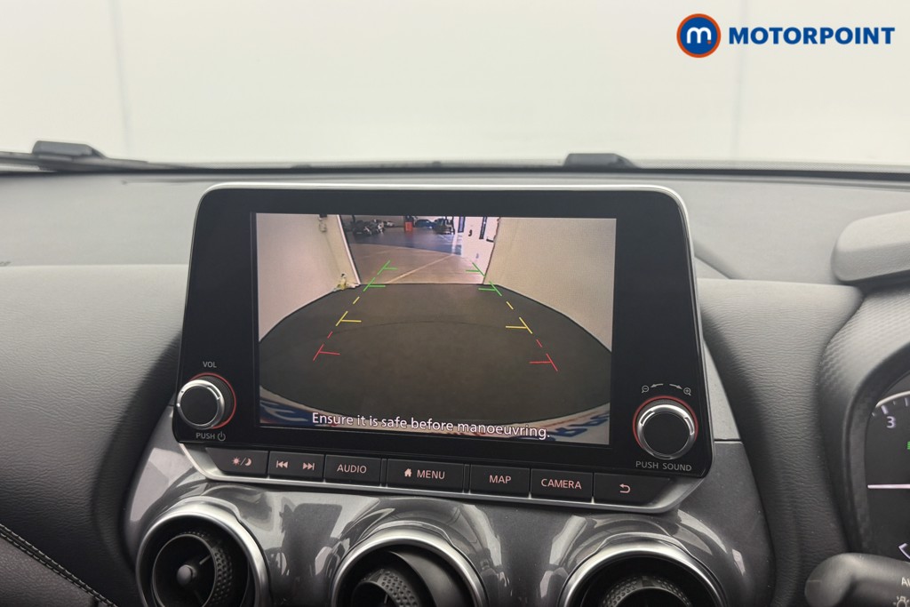 Nissan Juke N-Connecta Manual Petrol SUV - Stock Number (1566130) - 8th supplementary image