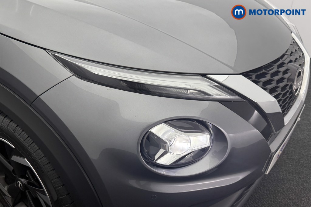 Nissan Juke N-Connecta Manual Petrol SUV - Stock Number (1566130) - 14th supplementary image