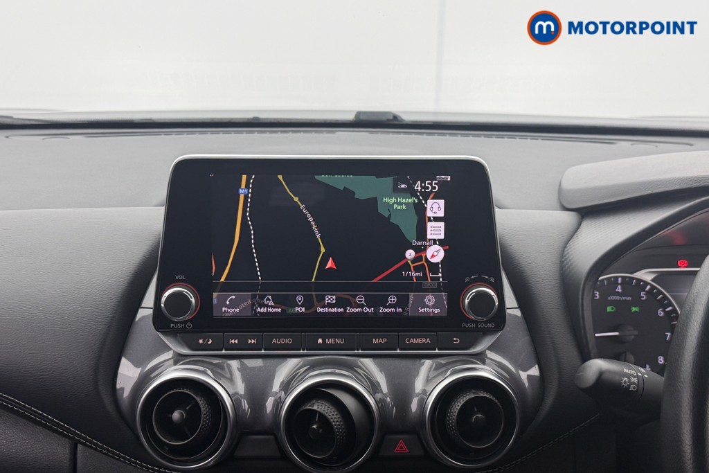 Nissan Juke N-Connecta Manual Petrol SUV - Stock Number (1566130) - 1st supplementary image