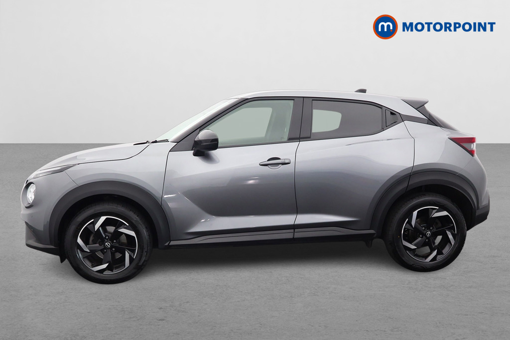 Nissan Juke N-Connecta Manual Petrol SUV - Stock Number (1566130) - Passenger side