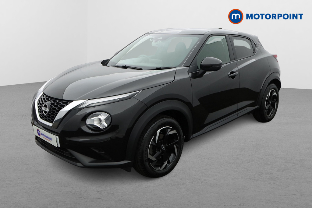 Nissan Juke N-Connecta Manual Petrol SUV - Stock Number (1566148) - Passenger side front corner