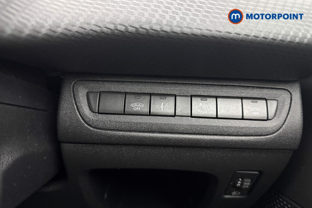 Peugeot 2008 Gt Line Manual Petrol SUV - Stock Number (1566373) - 16th supplementary image