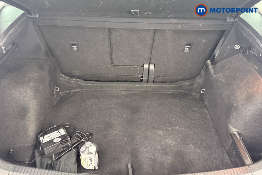 Volkswagen Tiguan Life Manual Petrol SUV - Stock Number (1566398) - 27th supplementary image