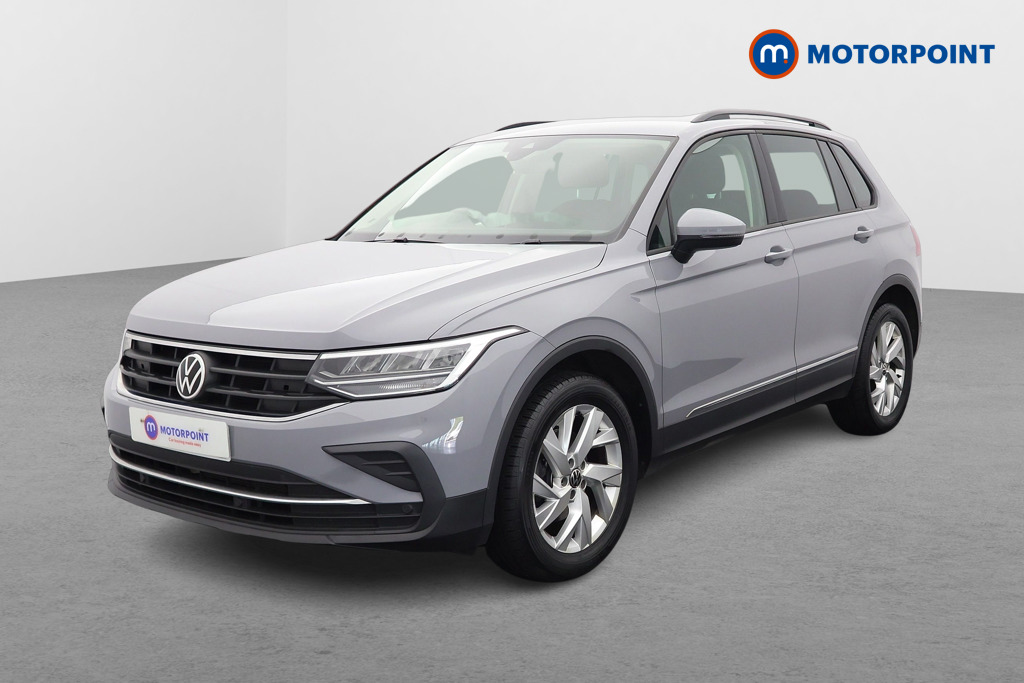 Volkswagen Tiguan Life Manual Petrol SUV - Stock Number (1566398) - Passenger side front corner