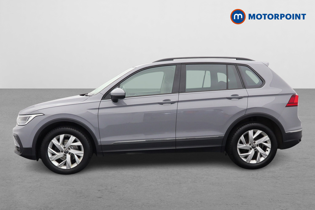 Volkswagen Tiguan Life Manual Petrol SUV - Stock Number (1566398) - Passenger side