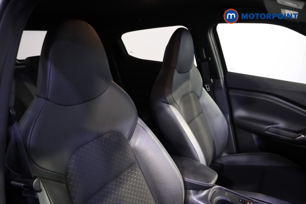 Nissan Juke N-Connecta Manual Petrol SUV - Stock Number (1566959) - 10th supplementary image