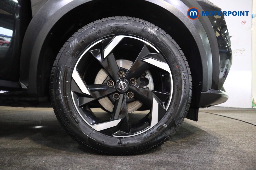 Nissan Juke N-Connecta Manual Petrol SUV - Stock Number (1566959) - 14th supplementary image