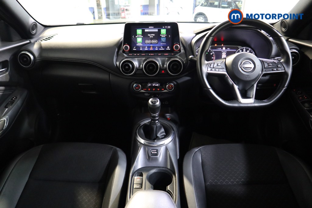 Nissan Juke N-Connecta Manual Petrol SUV - Stock Number (1566959) - 1st supplementary image