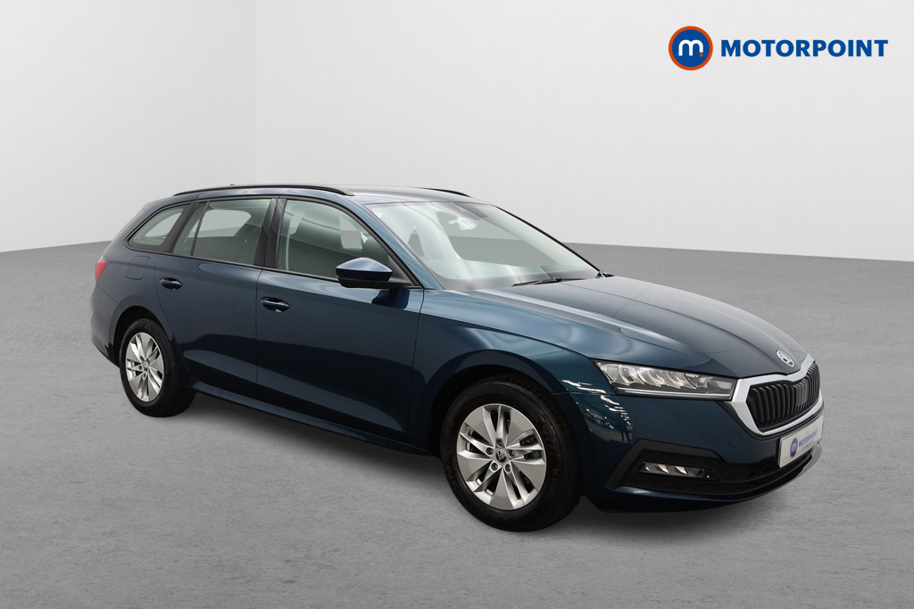 Skoda Octavia SE Manual Petrol Estate - Stock Number (1566987) - Drivers side front corner