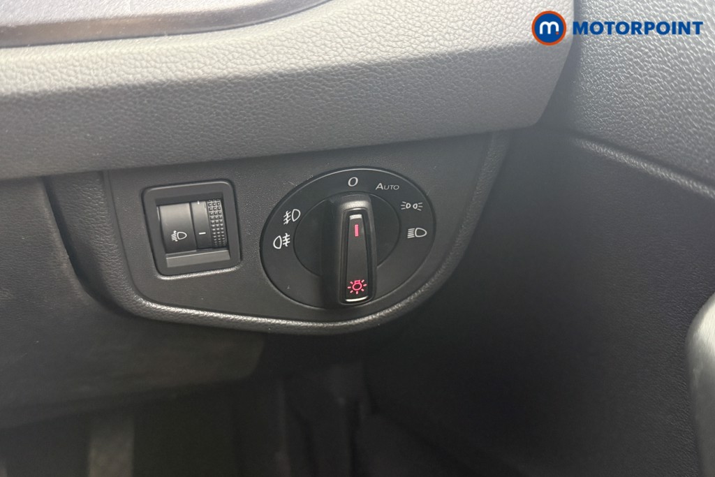Volkswagen Polo Match Manual Petrol Hatchback - Stock Number (1567268) - 12th supplementary image