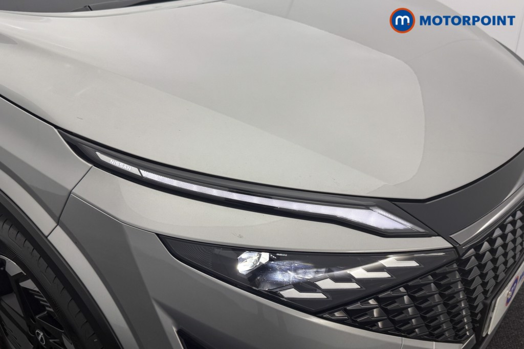 Nissan Qashqai N-Connecta Automatic Petrol SUV - Stock Number (1567425) - 16th supplementary image