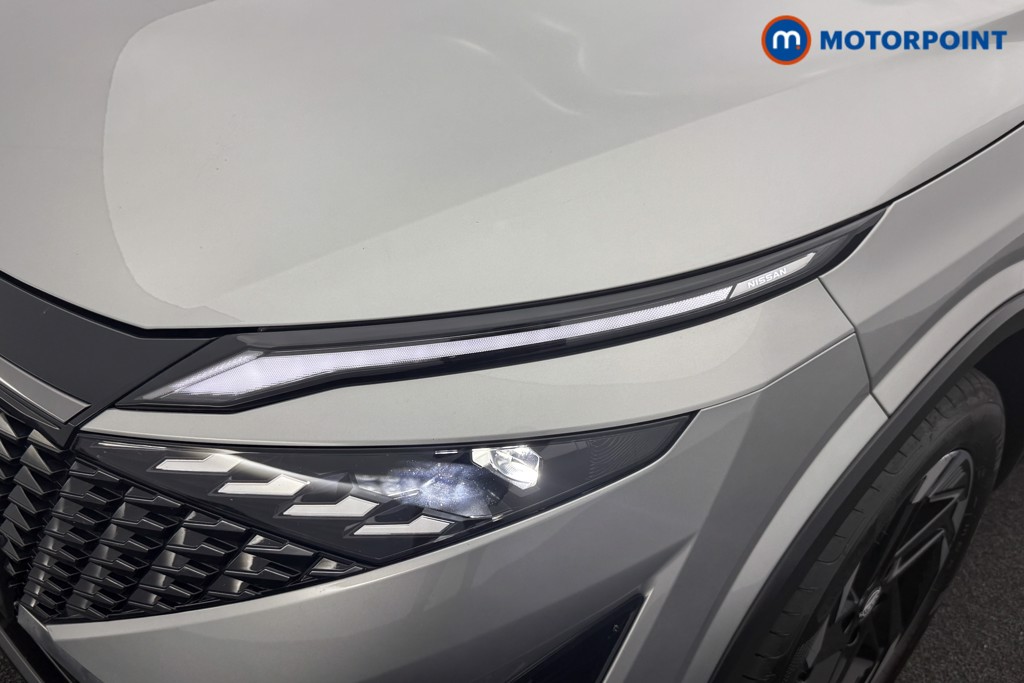 Nissan Qashqai N-Connecta Automatic Petrol SUV - Stock Number (1567425) - 17th supplementary image